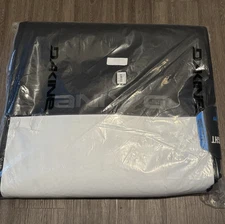 NEW Dakine Daylight Surfboard Bag Thruster - 7' - 7 Foot - Black and White