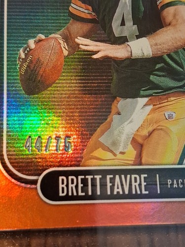 2019 Brett Favre Absolute Icons Orange #10 SN 44/75 Beautiful Looking Card 🔥🔥 - Picture 3 of 3