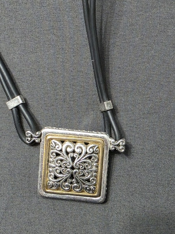 Estate  - Silver Tone - Southwestern Square Pendant Necklace - Item 266