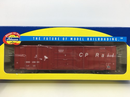 HO Athearn 92954 Canadian Pacific 50’ FMC puerta enchufable vagón CP Rail SOO #18698 | Condition: Used