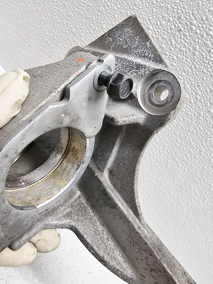 2007-2012 NISSAN ALTIMA RH PASSAGEIRO CV EIXO SUPORTE ROLAMENTO SUPORTE OE - Imagem 3 de 4