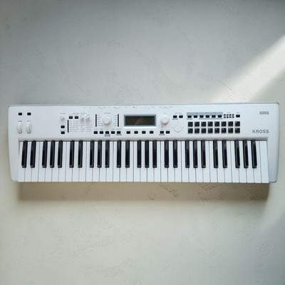 KORG KROSS2-61 61-Key Synthesizer Workstation Keyboard Gebraucht Getestet Fun...