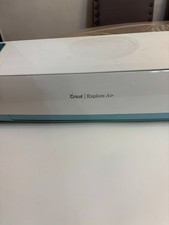 Cricut white explore air cutting mechine 9395