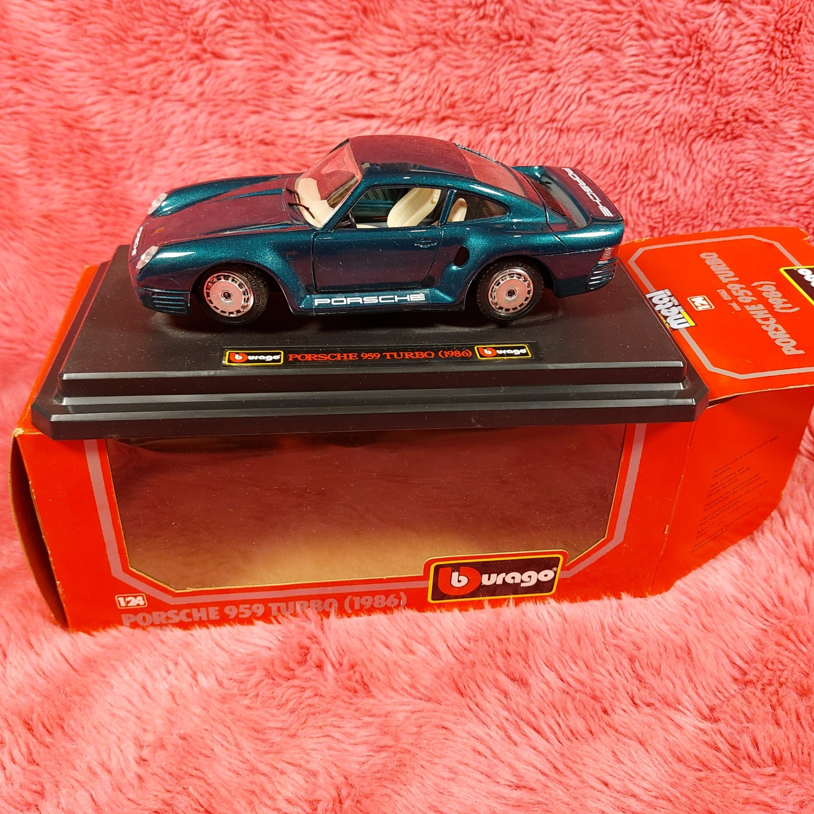 BURAGO 1:24 PORSCHE 959 TURBO 1986 AK