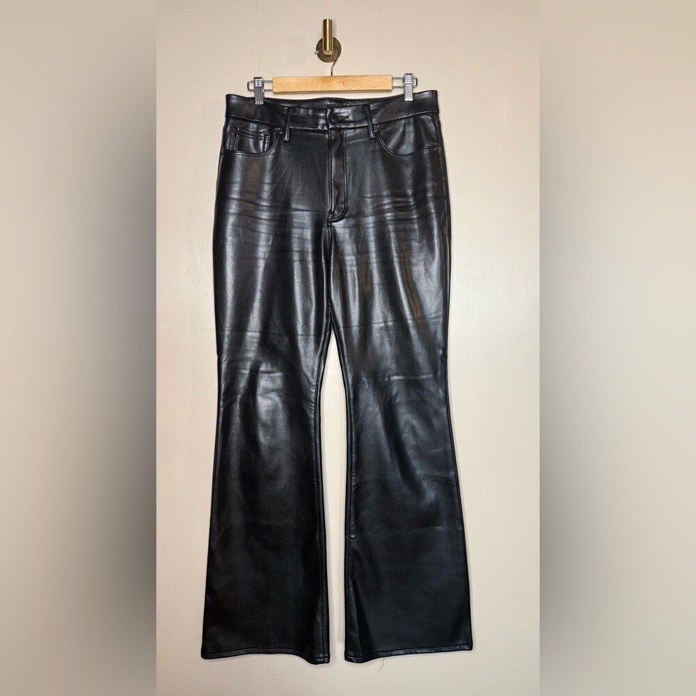 Good American Good Legs Flared Faux Leather Pants 12/31