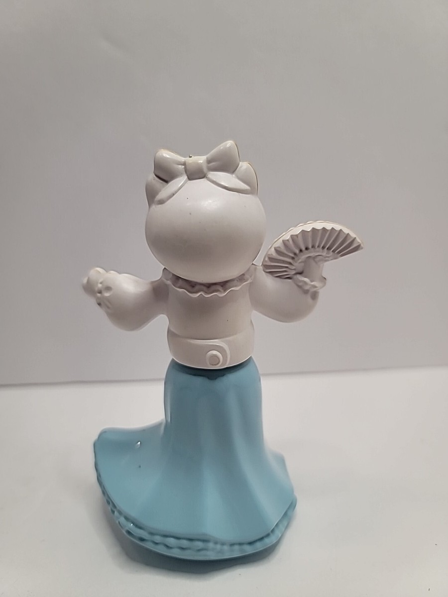 Avon Felina Fluffles Vintage Dancing Kitty Cat Figurine Bottle 5