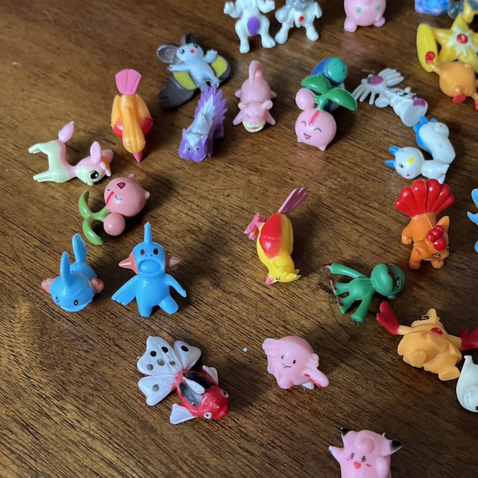 Pokemon Nintendo Lot of 75 Vintage Mini Figures Toys See Pics