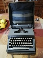  Macchina da scrivere portatile Remington 
