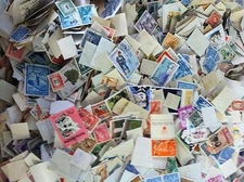 WORLDWIDE STAMP MIXTURE LOT OVER 800 USED  FOREIGN STAMPS