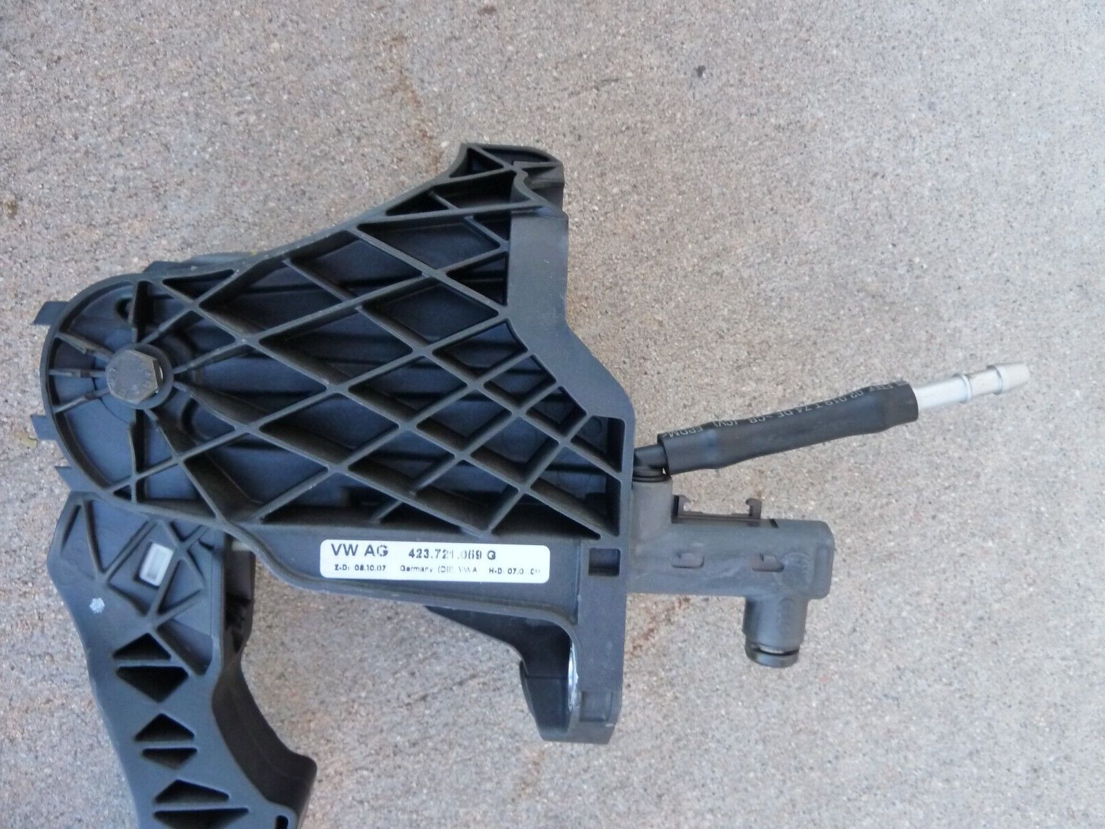 2008-2015 Audi R8 V10 6 Speed MANUAL CLUTCH BRAKE Pedal ASSY LHD Pedals Brackets