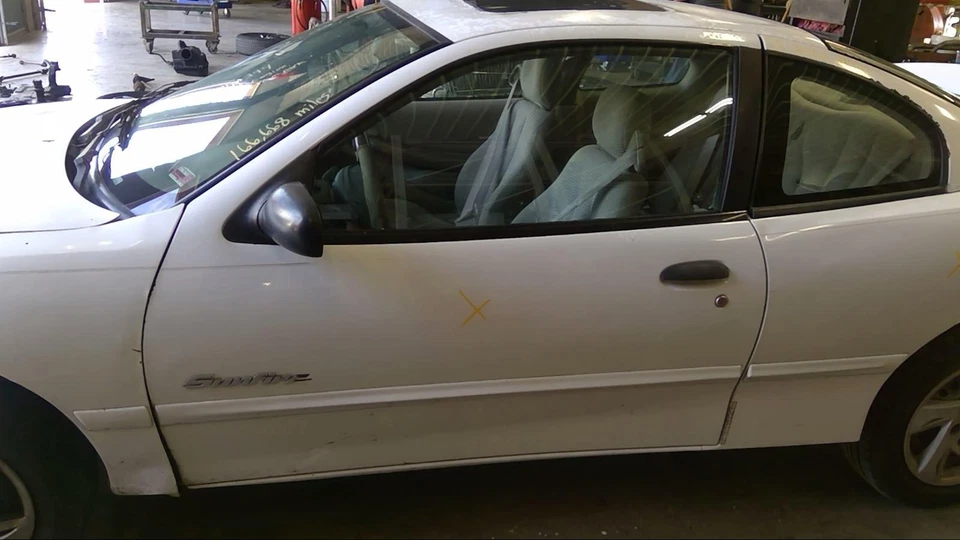 Used Front Right Door Interior Trim Panel fits: 2000 Pontiac Sunfire  Grade A Foto 4 de 4