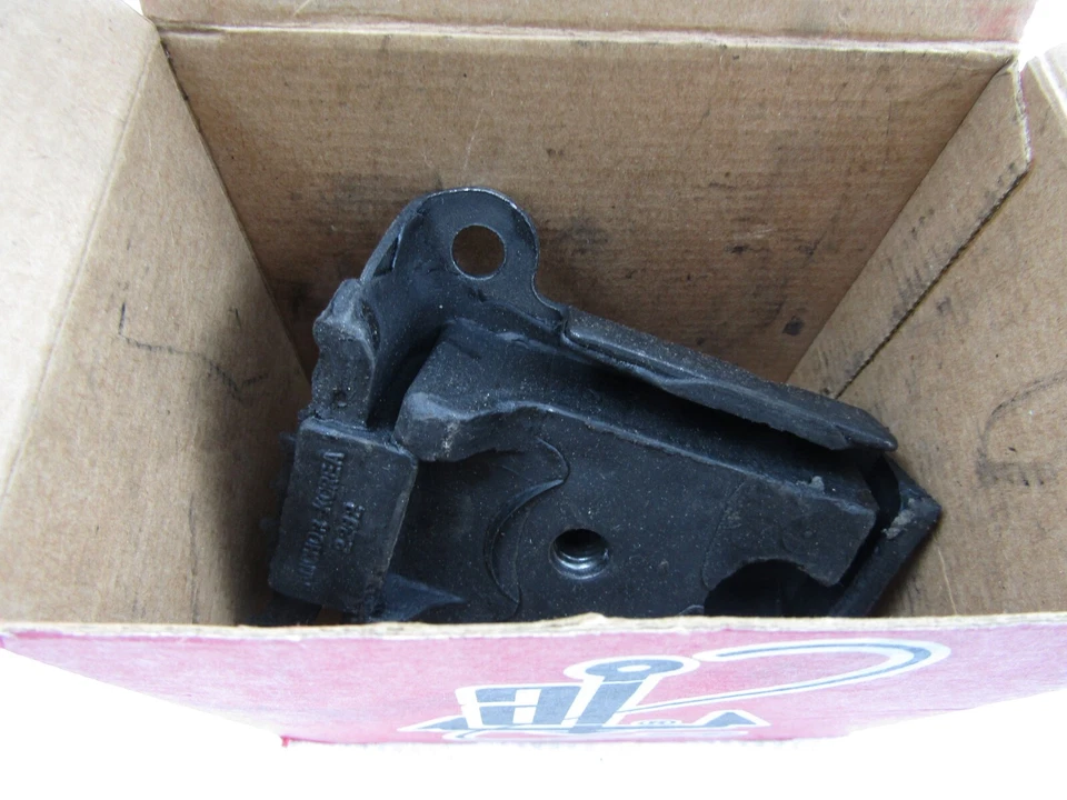 Anclaje de montaje del motor/DOAN 2282 - Se adapta a Chevy GM Foto 3 de 3