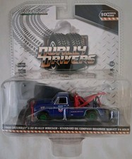 1969 Chevrolet C-30 Dually Wrecker Standard Oil Co Diecast 1:64 Greenlight CHASE