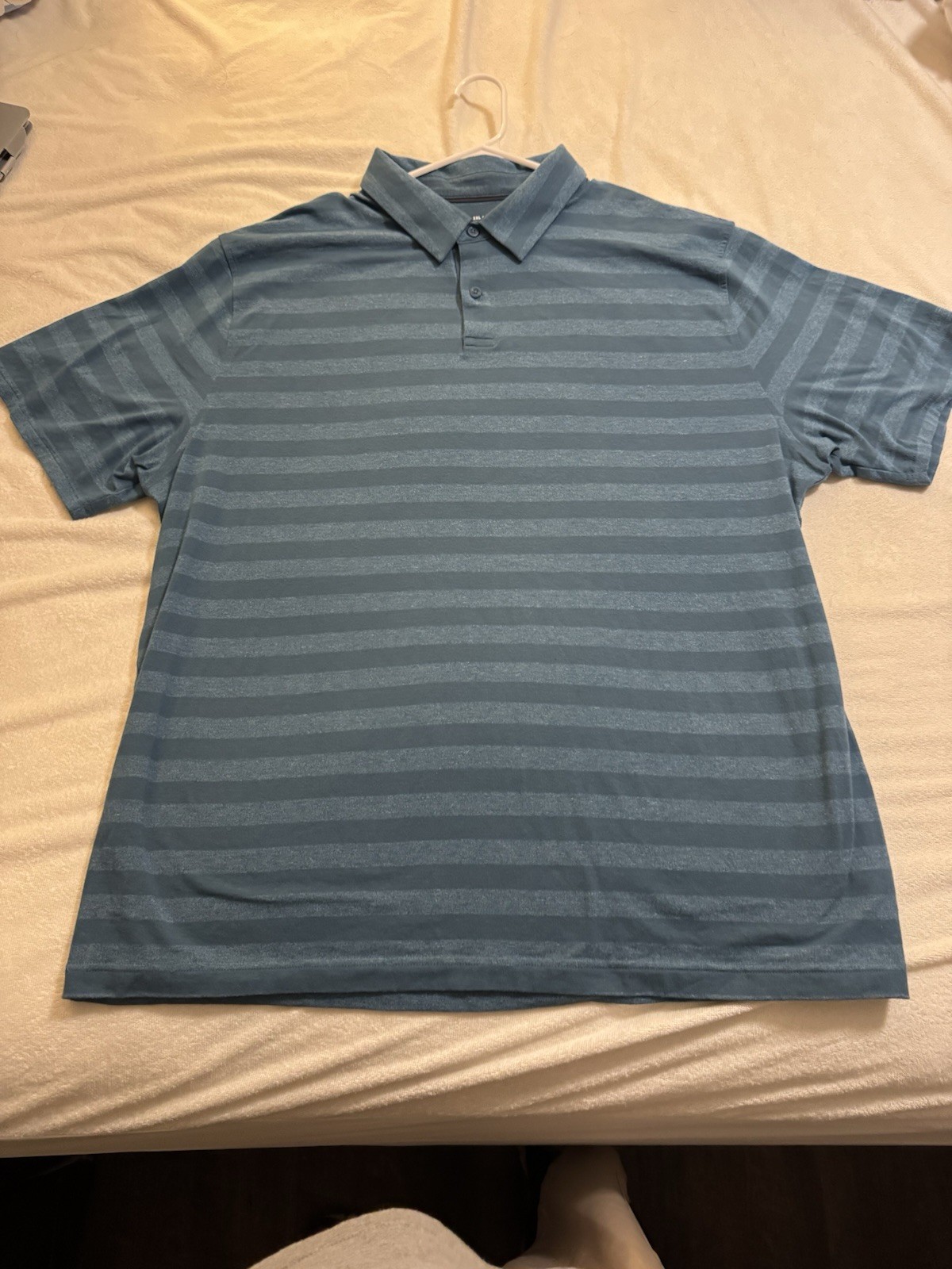 Under Armour Polo Shirt Mens 2XL XXL Blue Striped Heat Gear Golf Polo
