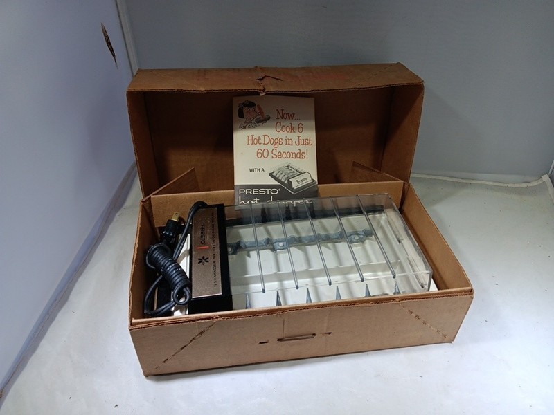 Vintage Presto Auto Hot Dogger Electric Hot Dog Cooker NEW IN ORIGINAL BOX