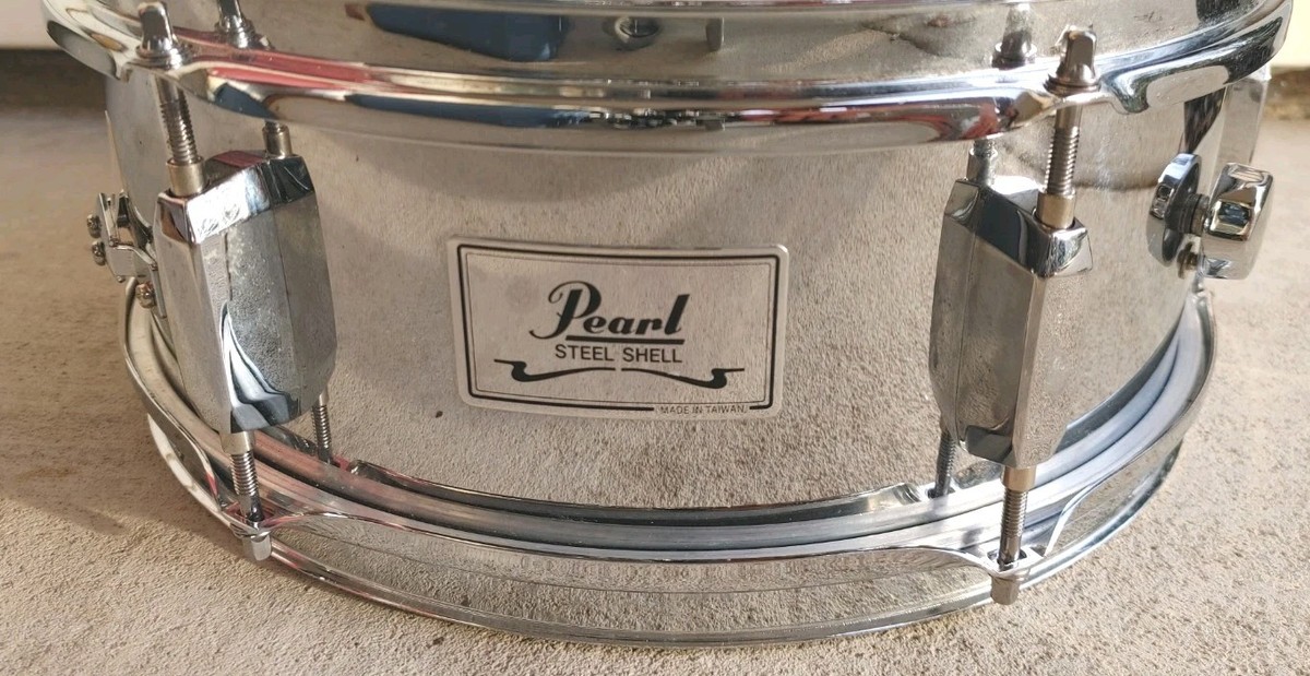 Vintage Pearl Stainless Steel Shell Snare Drum 6-Lug 13.5