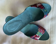 Desigual Women'sShoes 8/8.5 Turquoise and Floral. Very Good Condition