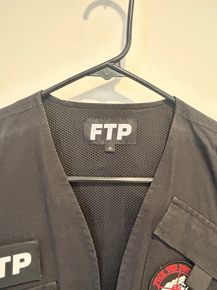 FTP TACTICAL VEST BLACK SIZE MEDIUM - Image 3 of 4