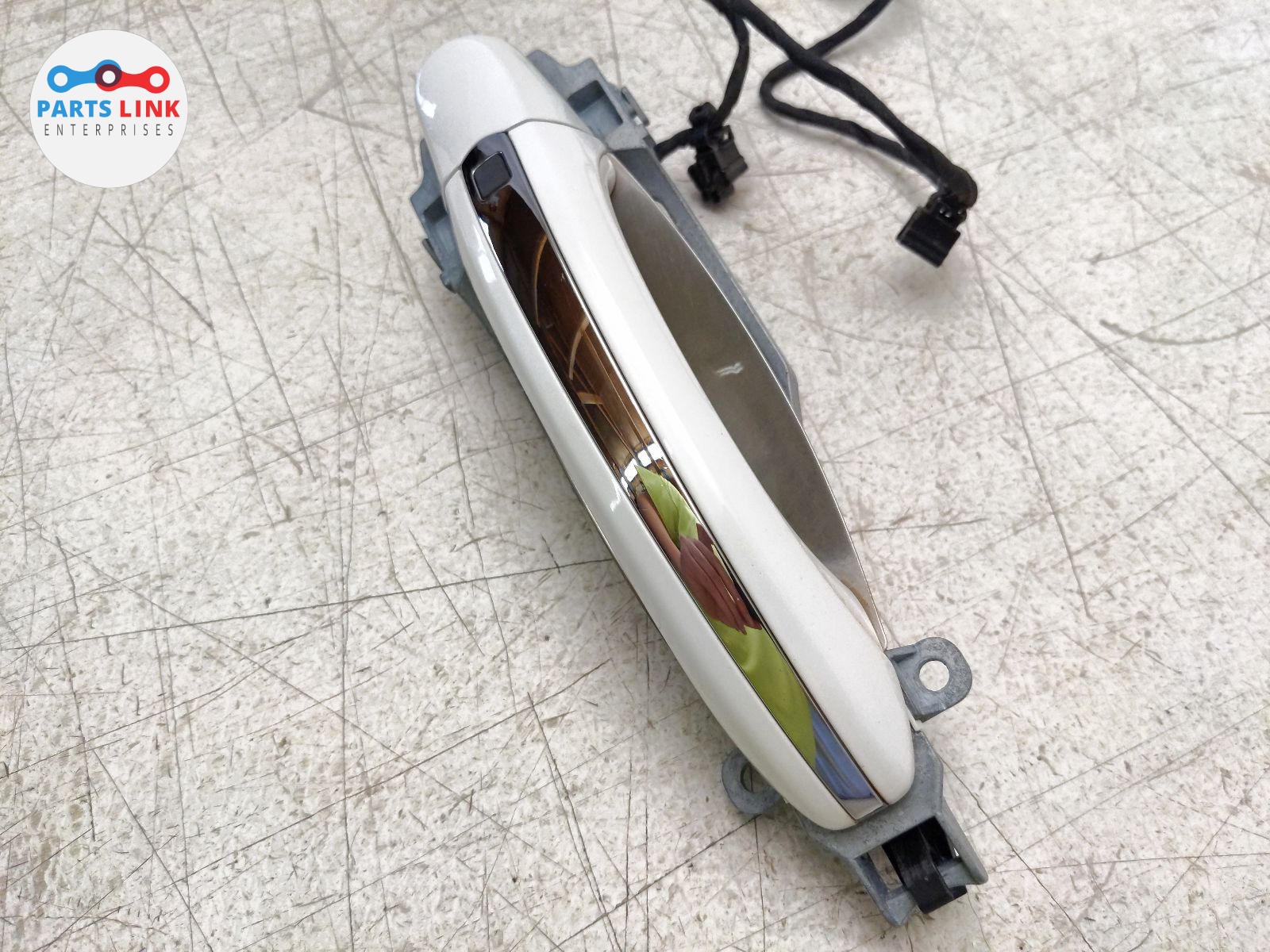 Bentley Continental Flying Spur Speed 2006-2012 Rear Left Door handle