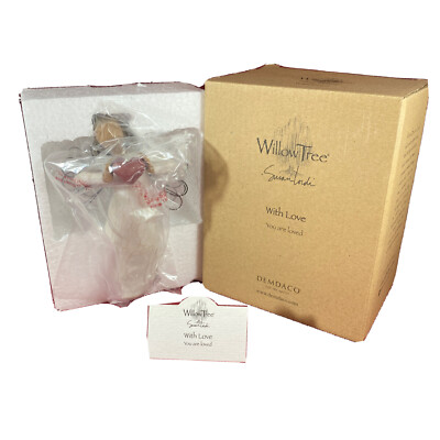 Willow Tree Figurine 2006 Edition  With Love   by Susan Lordi