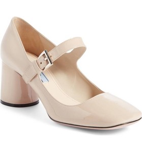 nude mary jane heels