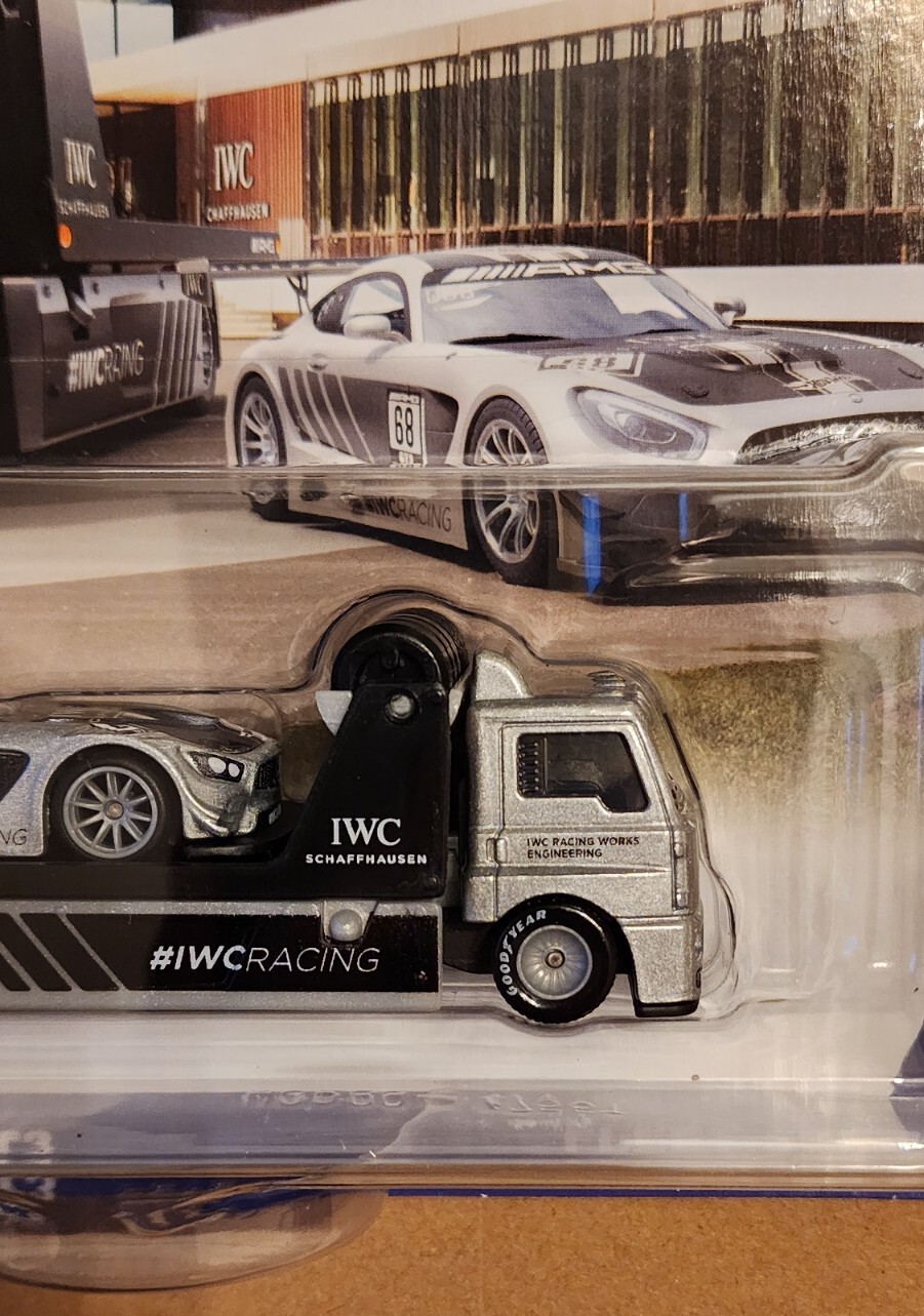 2022 Hot Wheels Team Transport '16 Mercedes AMG GT3/Fleet Street 48