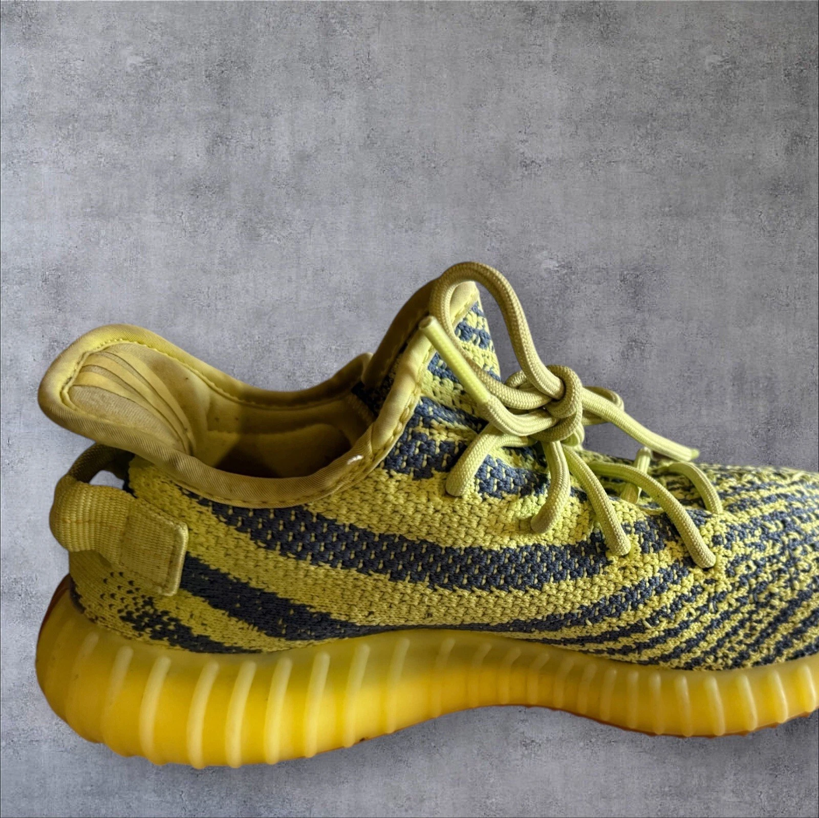 Taglia 8.5 Adidas Yeezy Boost 350 V2 Low Semi Frozen Giallo