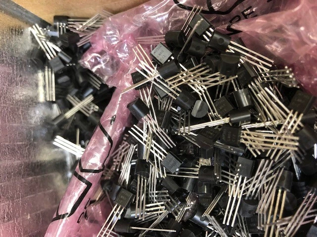 5 x LM60CIZ/NOPB LM60CIZ LM60 ORIGINAL TEXAS 2.7V TO92 Temperature Sensors UKSTK - Image 2 of 2