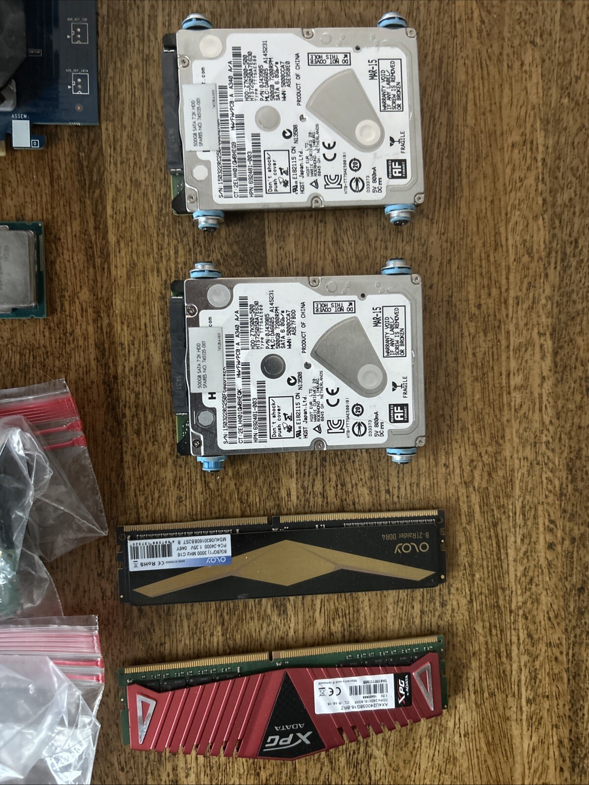 Instant Gratification Assorted Computer Parts Set - Image 6