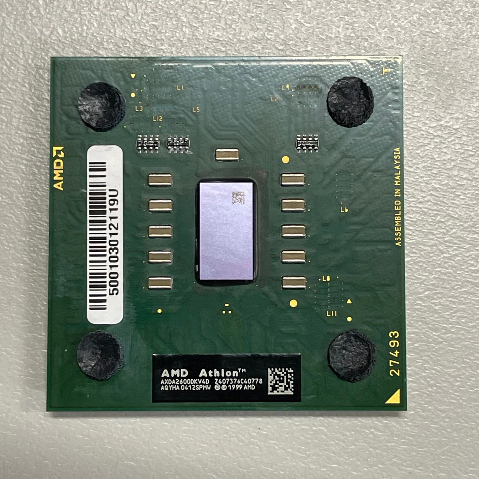 Genuine AMD Athlon XP 2600+ 1917 MHz 68 W Socket 462 CPU Processor AXDA2600DKV4D - Image 2 of 4