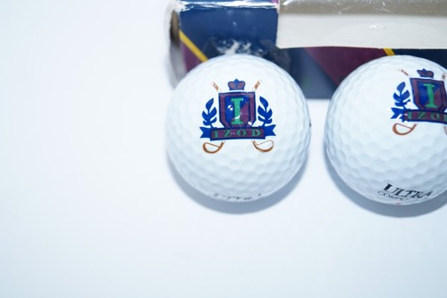 WILSON IZOD Logo Golf Ball ULTRA COMPETITION 3 - Picture 2 of 8
