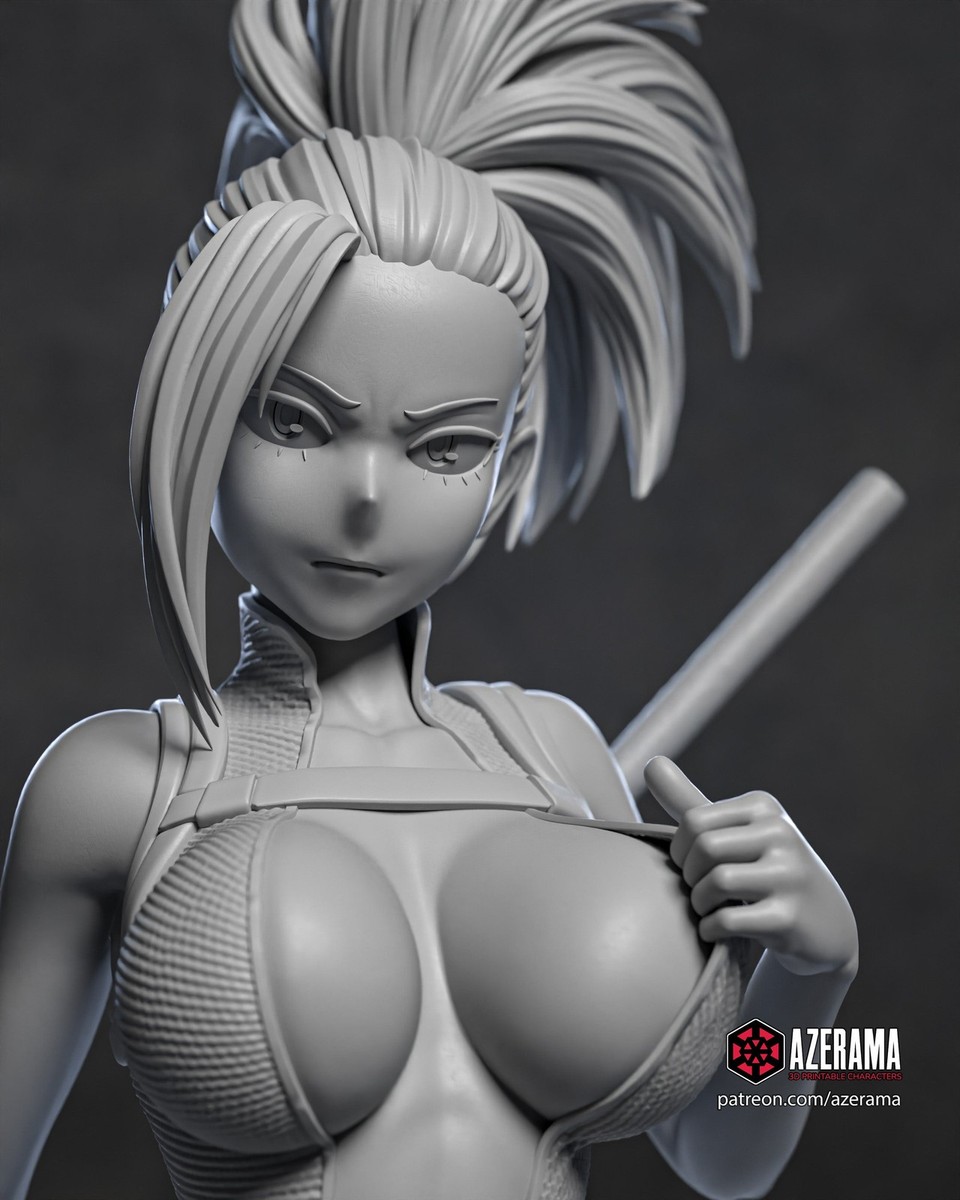 Momo - Unassembled and Unpainted Garage Kit - Model Designed by