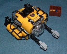 CITY, DEEP SEA EXPLORERS SET NO. 60093 - LEGO - 2015 - USED CONDITION