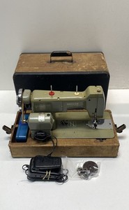 Necchi BU Mira Sewing Machine Green Italian Made Vintage Case Pedal 1950s