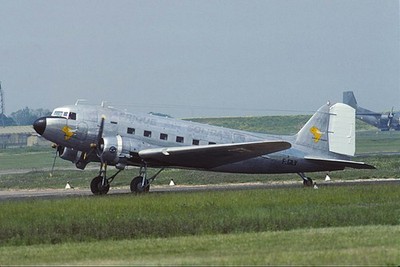 Original Farbdia DC-3 Dakota F-GILV - Privat