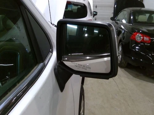 Passenger Side View Mirror Opt Dpo Fits 20-23 SILVERADO 1500 PICKUP 951192