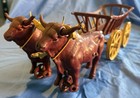 Scarce 14” HUBLEY / DENT CAST IRON HAY CART w/ Oxen On Wheels w/ Original Yokes — photo 3