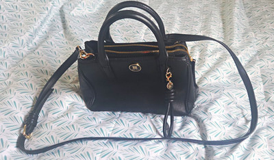 Nine West Black Pebbled Satchel Top Handle Zip Gold Detachable Strap