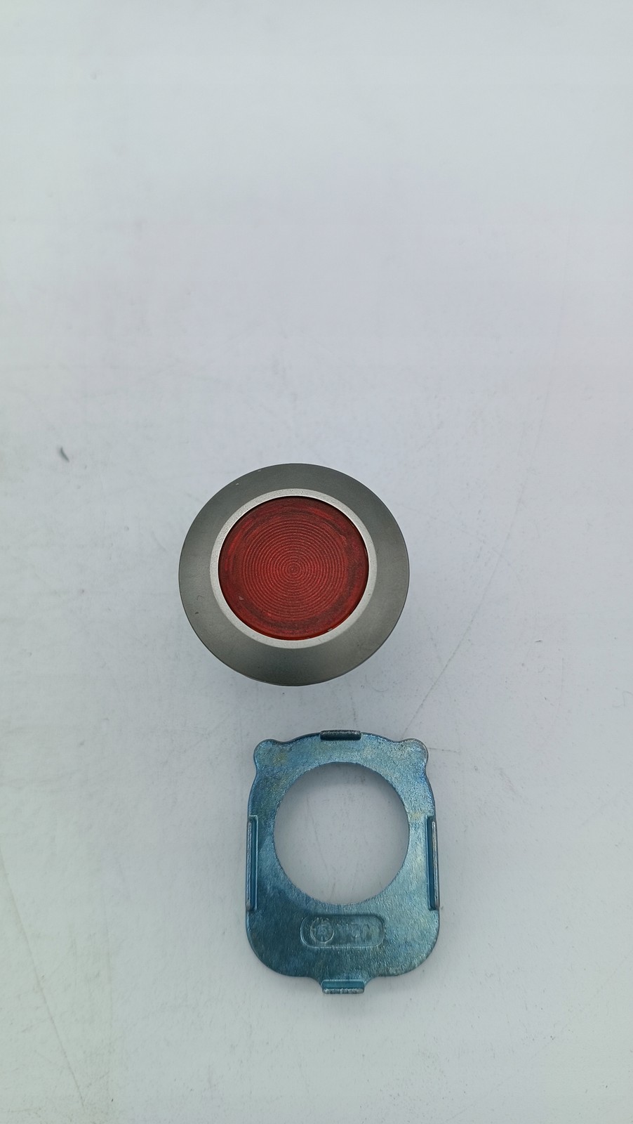 Siemens 3SU1061-0JA20-0AA0 Push Button Drive Red with Backlight