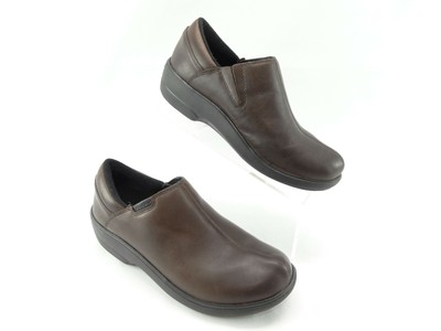 womens non slip crocs