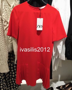 zara coral pleated dress