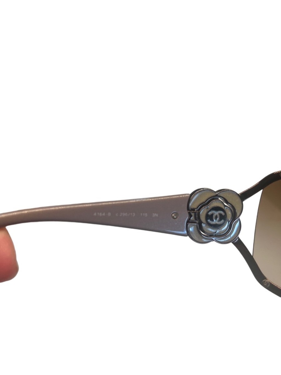 CHANEL サングラス/BLK/4164-B フラワーモチーフ Chanel Black Frame Camellia Flower Crystal CC Logo Sunglasses