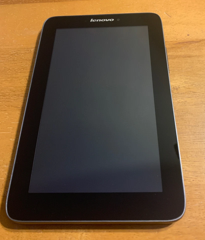 Tablet Lenovo IdeaTab A2107 8GB (7.0", 1GHz, MicroSD, Cámaras Duales, WiFi, Gris) Foto 2 de 4