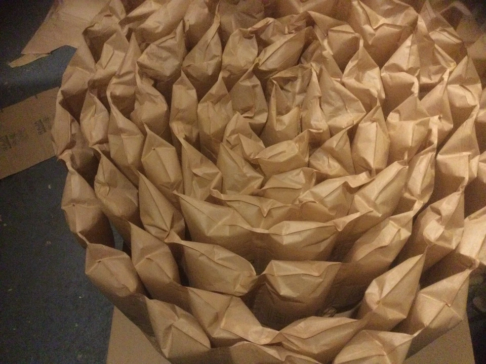 Void Cushion Biodegradable paper AIR Pillows LOOSE FILL Roll - Image 2 of 4