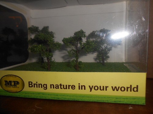 MP Scenery Products item # 70424 N-Scale 2" Scots pine Premium Trees - Picture 3 of 11