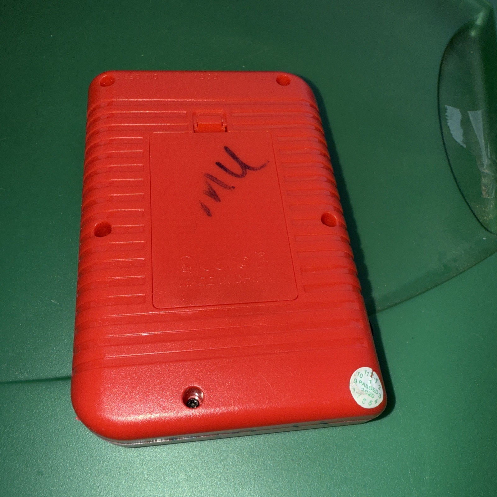 Kiztoys Handheld Game Console GC26-400 Games in One. Vintage Rare-E Needs Charge