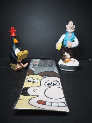 Wallace & Gromit Feathers McGraw Zahnbürstenhalter, Schaumbad & Kalender