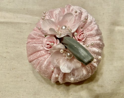 Pink Panne Velvet Pumpkins Set 3-Pink Silk & Paper Roses-Small, Medium, Large - Picture 3 of 11