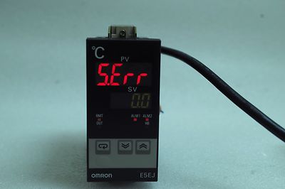 OMRON TEMPERATURE CONTROLLER E5EJ-A2H02 LOT OF 2 FREE SHIP
