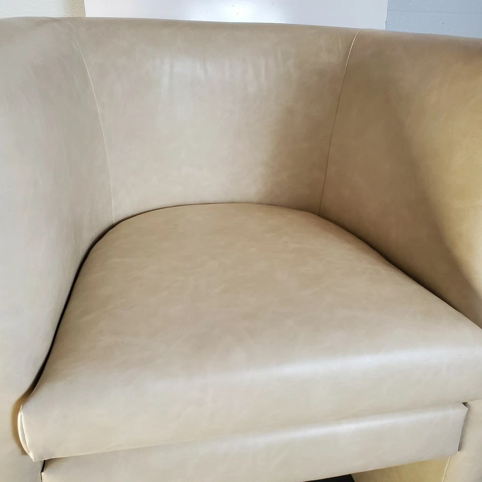 Silla Skyline Furniture Sonoran Smoke - precio de venta sugerido por el fabricante $810 Foto 4 de 4